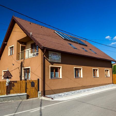 Eross Kulcsoshaz Villa Lazarea Ngoại thất bức ảnh