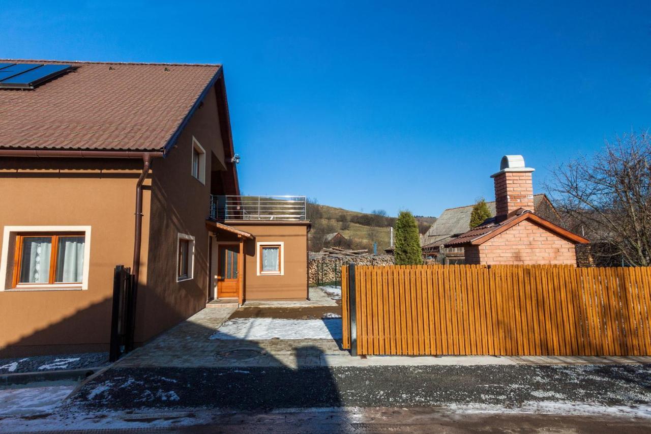 Eross Kulcsoshaz Villa Lazarea Ngoại thất bức ảnh