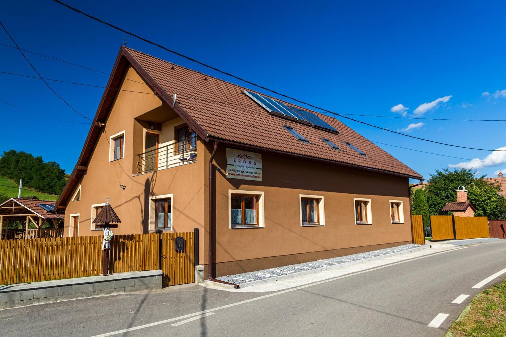 Eross Kulcsoshaz Villa Lazarea Ngoại thất bức ảnh