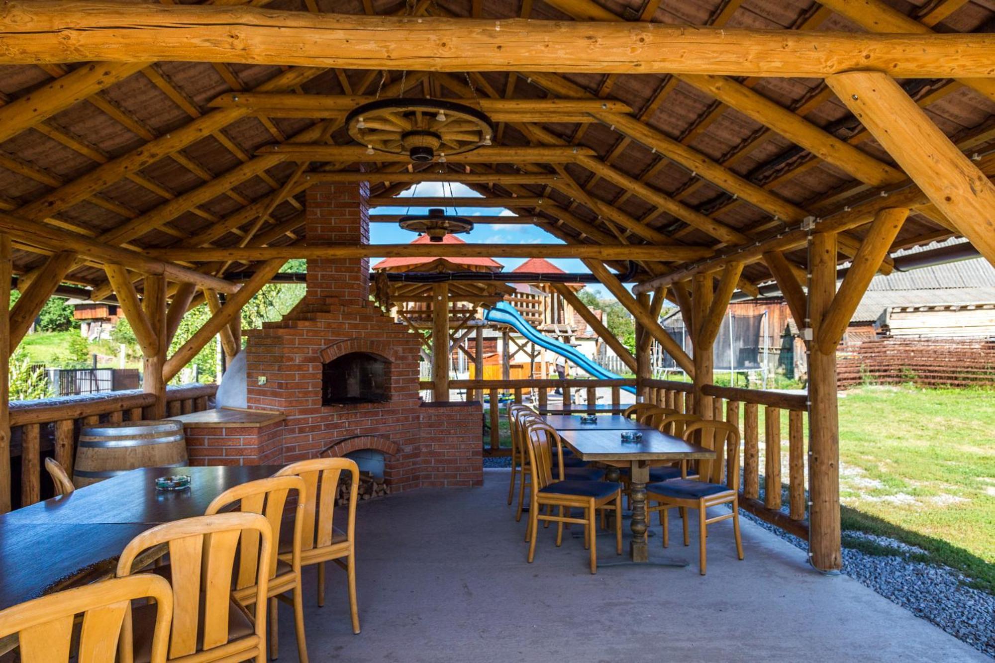 Eross Kulcsoshaz Villa Lazarea Ngoại thất bức ảnh